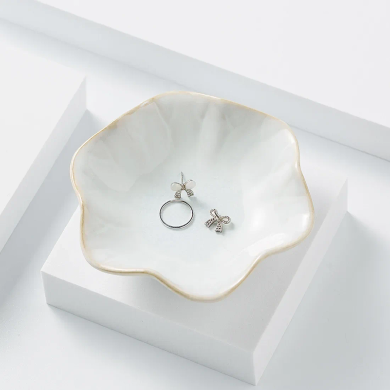 Creative and Minimalist Style  - огляд і ціна Ceramic Trinket Dish
