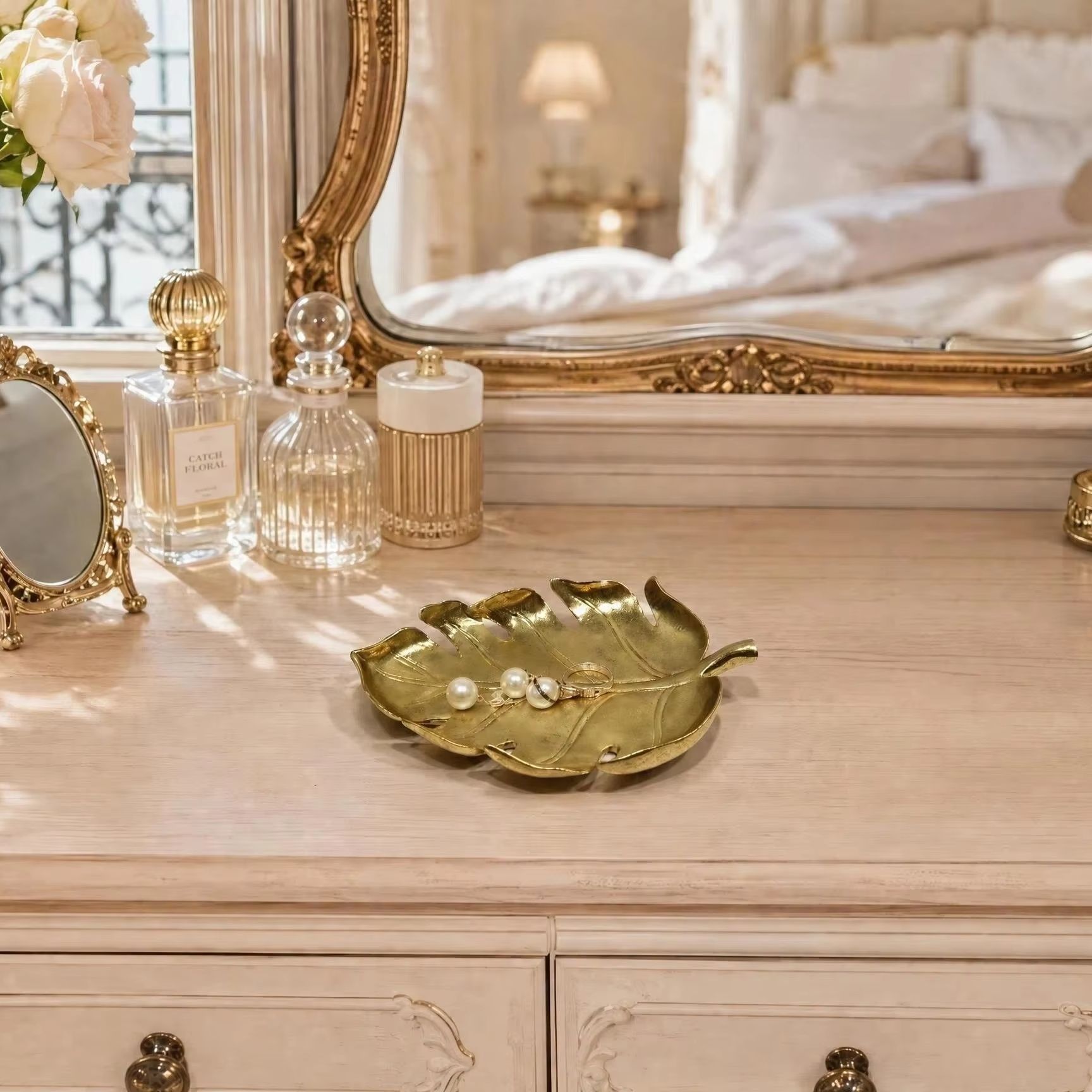 Light Luxury Golden Leaf Stora - огляд і ціна Ceramic Trinket Dish